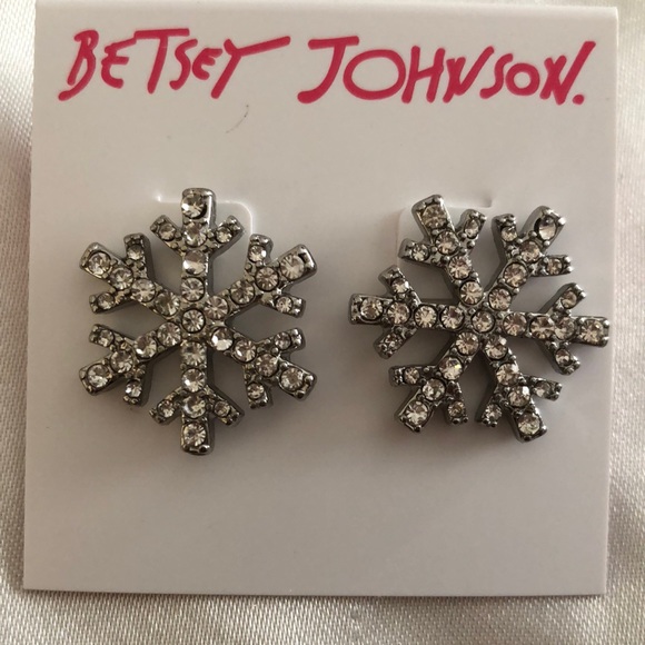Betsey Johnson Silver Tone Snowflake Stud Earrings Crystal Accents NWT - Picture 7 of 11